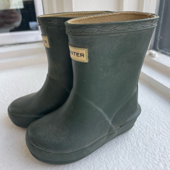 Hunter Shoes Toddler Hunter Rain Boots In Classic Green Poshmark